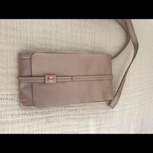 Hobo international -TOKEN in Rose Gold